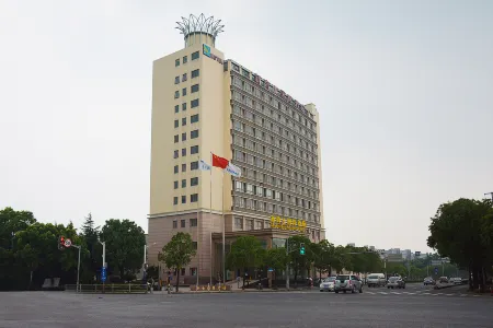 Sunkist International Hotel