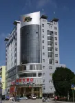 패밀리 포트레이트 그랜드 호텔 신구이둥/신계동 버스정류장 주변 호텔
