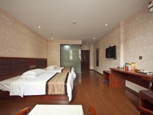 Guanyuan Business Hotel