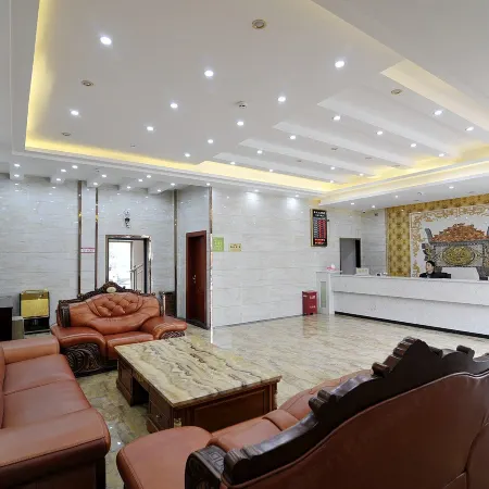 Qingzhen Dike Hotel (Yunling Middle Road Branch)
