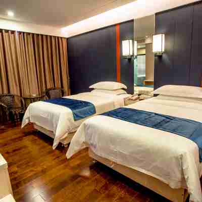 鶴山晶都商務酒店 Rooms