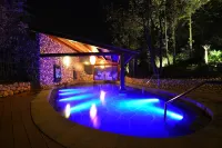 Nanjing Ziqinghu Hotspring Hotel - Hot Springs