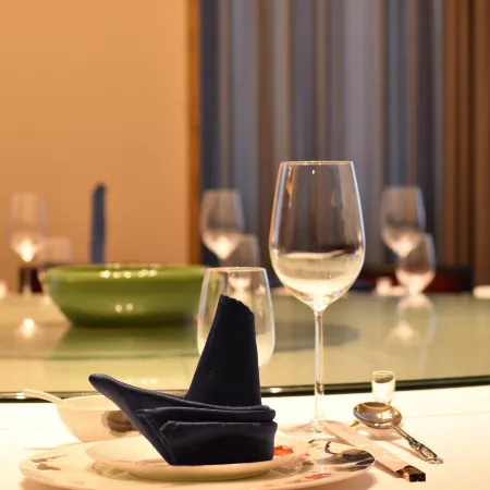 Yatian Hotel