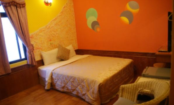 Hua Hung Guest House - Housity