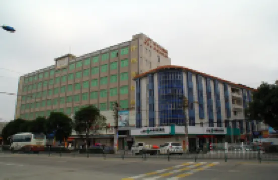 惠安海庭精品酒店（華光學院洛陽橋店） 鄰近洛陽橋的酒店