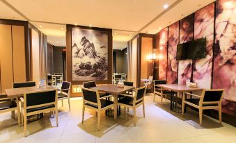Jinjiang Inn (Beihai Beibuwan Square) - Housity