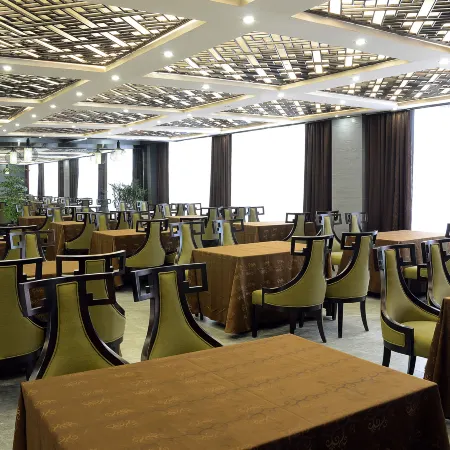 Guangwushan Hot Spring Tourism Hotel