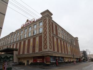 Foshan Hongqiao Hotel (Lishui Yongrun Plaza)