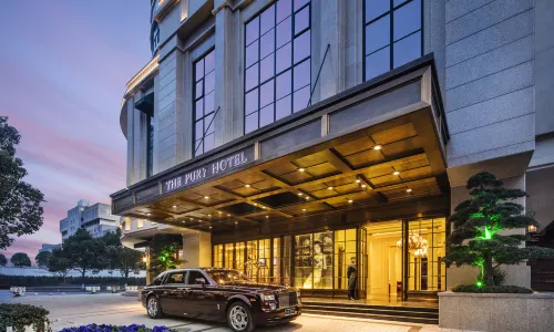 The Pury Hotel