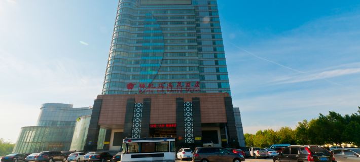 Media Hot Spring Hotel Hotele w: Bazhou