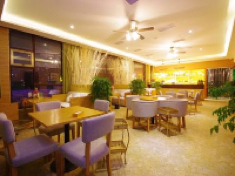 射洪四季小城酒店