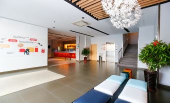 Motai Hotel (Baoshan Road, Hongqi Road, Tianjin First Central Hospital)