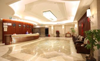 Tianshang Renjian Hotel (Yueyang Food Street)