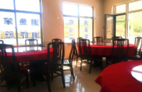 Lake side fish restaurant