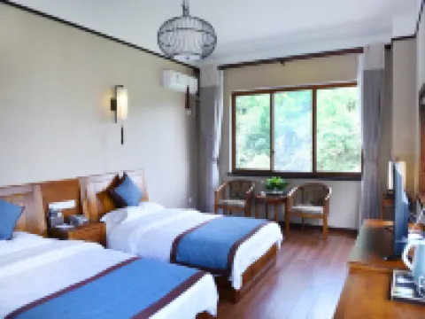 Mufu Leisure Mountian Resort Hotels in Muchuan