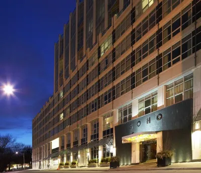 SoHo Hotel Toronto Hotels in Entertainment District