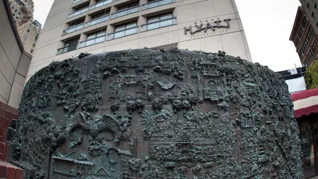 Grand Hyatt San Francisco Union Square Отели рядом с достопримечательностью «Золотые Ворота»