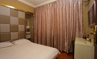 Suining Xinyu Business Hotel