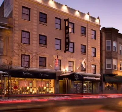 City Suites Hotel Hoteles cerca de Ravenswood Manor