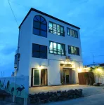 Jeju Nunkeunsaeu Guest House - Pensions