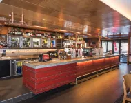 Sovereign Park Motor Inn - breakfast