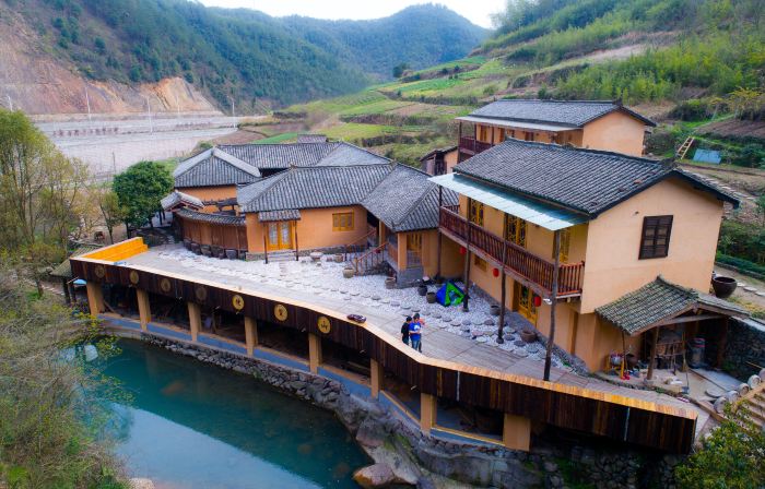 Shanlilao Huangjing Courtyard Hostel