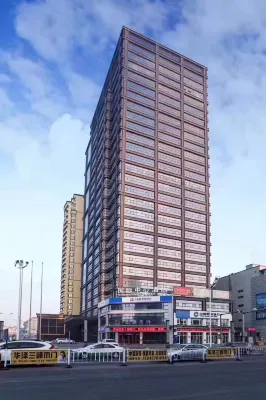 International Center Hotel Hotels near Dashiqiao Mizhen Mountain