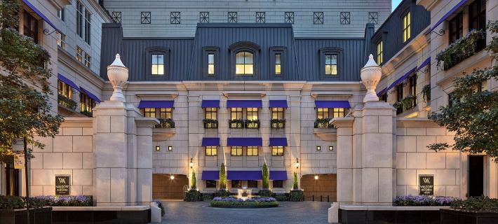 Waldorf Astoria Chicago Các khách sạn ở Chicago