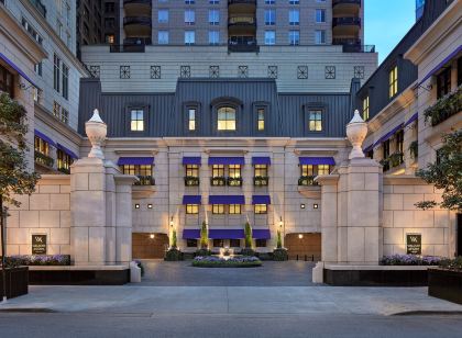 Waldorf Astoria Chicago