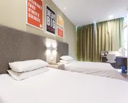 HanTing Hotel (Wuxi Railway Station South Square)
