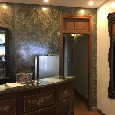 Phuong Trang Hotel Отели рядом с достопримечательностью «Гиалам»