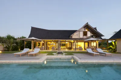 카사 델 마르 누사 렘봉안 호텔