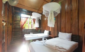 Namkhong Guesthouse and Resort