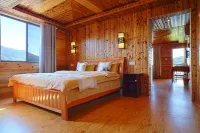 Xiangjing Hotel (Longsheng Longji Terrace)