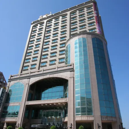 Highness Hotel Отели рядом с достопримечательностью «Станция метро Danfeng»