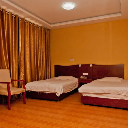 Guanxian Shuangying North Ring Express Hotel