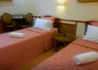 Zemkamps Chalet Các khách sạn ở Guimaras