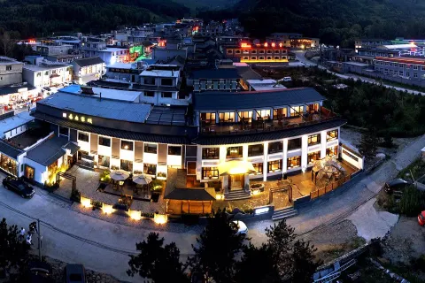 Floral·Wutai Mountain Yi'an Boutique Hotel(Wuye Temple)