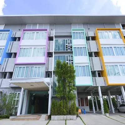 烏汶布利斯酒店 鄰近Huai Muang的酒店