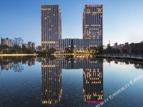 ハルビン松北融創クラウンプラザホテル