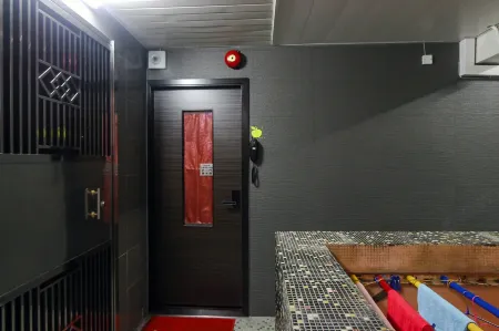 Cindy Hostel