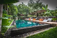 Isann Lodge - Villas