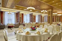 Tianhe Tibetan Culture International Hotel Hotels in Garzê County