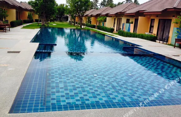 春篷格林艾大馬斯度假村