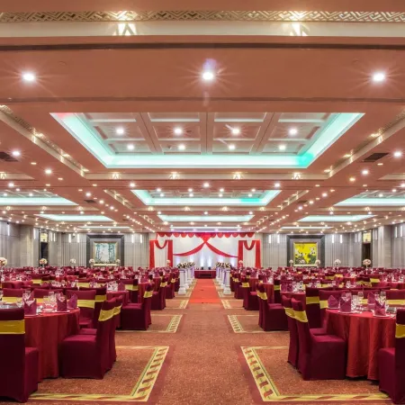 Red Forest Hotel