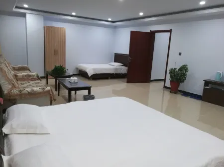 Pingshan Langyi Express Hotel