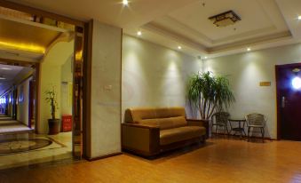 Daqiao Business Hotel