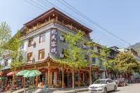 Dujiangyan Longma Chinese Inn