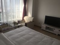 大连轩尼斯公寓酒店 - 温馨欧式大床房
