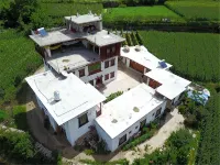 Danba Gezuo Folk Custom Boutique Hotel